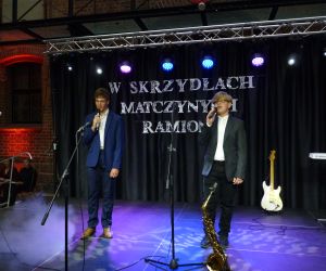 W skrzydłach matczynych ramion